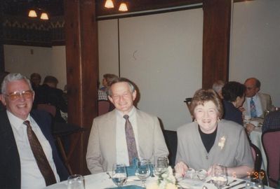 Lake Mohonk Reunion - 1997
L to R: Fran Streeter, `55; Arnold and Esther Dansky, `52
