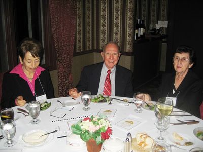 2010 Banquet 1953
Cathy and Bob Giammatteo, `53 and Vivian Shiro Benenati, `56
