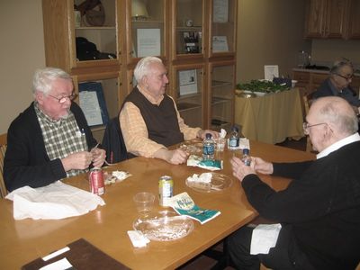 2011 Albany Luncheon at Potter Room, Alumni House, April 16
Clockwise: Bernie McEvoy, `57; Claude Palczak, `53; Bob Lanni, `52
